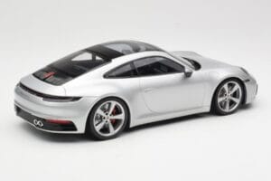 Porsche 911 992 Carrera 4S Silver Minichamps 1:18 155067322 Diecast — photo 2 of 6