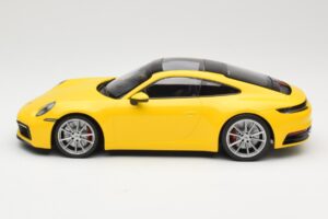 Porsche 911 992 Carrera 4S Yellow Minichamps 1:18 155067320 Diecast — photo 3 of 6