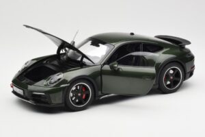 Porsche 911 992 Dakar Oak Green Metallic Norev 1:18 187241 Diecast — photo 2 of 9