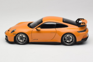 Porsche 911 992 GT3 Bahama Yellow Norev 1:18 187387 Diecast — photo 4 of 8