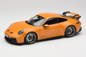 Porsche 911 992 GT3 Bahama Yellow Norev 1:18 187387 Diecast