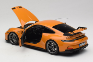 Porsche 911 992 GT3 Bahama Yellow Norev 1:18 187387 Diecast — photo 5 of 8