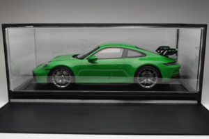 Porsche 911 992 GT3 Python Green GT Spirit 1:8 GTS801601 Resin