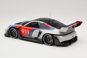 Porsche 911 992 GT3 R Rennsport GT Spirit 1:18 GT495 Resin — photo 5 of 6