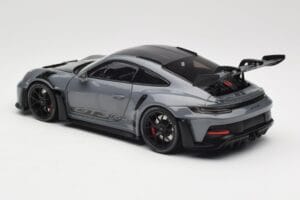 Porsche 911 992 GT3 RS Crayon Weissach Package & Black Wheels Minichamps 1:18 110062024 Diecast — photo 7 of 8