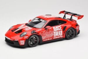 Porsche 911 992 GT3 RS Getspeed Race Taxi Guards Red Minichamps 1:18 110062040 Diecast