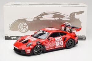 Porsche 911 992 GT3 RS Getspeed Race Taxi Guards Red Minichamps 1:18 110062040 Diecast — photo 8 of 8
