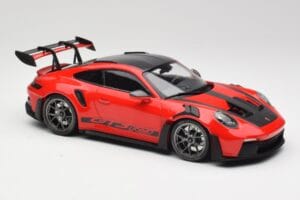 Porsche 911 992 GT3 RS Guards Red & Silver Wheels Weissach Package Minichamps 1:18 153062246 Diecast — photo 4 of 6
