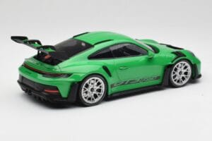 Porsche 911 992 GT3 RS Python Green & Silver Wheels & Black Decor Minichamps 1:18 153062235 Diecast — photo 2 of 6