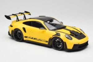 Porsche 911 992 GT3 RS Racing Yellow & Black Wheels Minichamps 1:18 153062245 Diecast — photo 4 of 6