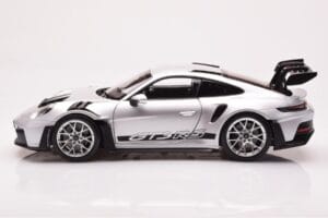 Porsche 911 992 GT3 RS Silver Metallic Norev 1:18 187357 Diecast — photo 4 of 8