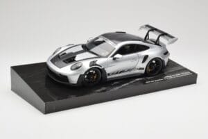 Porsche 911 992 GT3 RS Silver Weissach Package Minichamps 1:18 110062020 Diecast — photo 2 of 8