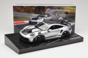 Porsche 911 992 GT3 RS Silver Weissach Package Minichamps 1:18 110062020 Diecast — photo 8 of 8