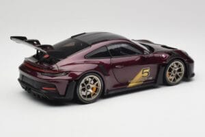 Porsche 911 992 GT3 RS Ultraviolet & Silver Wheels Minichamps 1:18 110062029 Diecast — photo 3 of 8