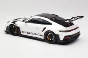 Porsche 911 992 GT3 RS White & Black Wheels Minichamps 1:18 155062230 Diecast — photo 5 of 6