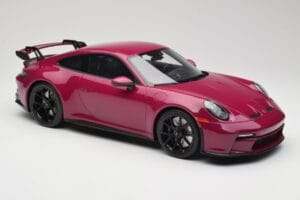 Porsche 911 992 GT3 Ruby Star Neo Red GT Spirit 1:12 GT536 Resin — photo 4 of 6