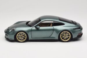 Porsche 911 992 GT3 Touring Package Malachite Green Metallic Norev 1:18 187382 Diecast — photo 4 of 8