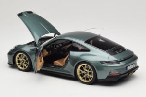 Porsche 911 992 GT3 Touring Package Malachite Green Metallic Norev 1:18 187382 Diecast — photo 5 of 8