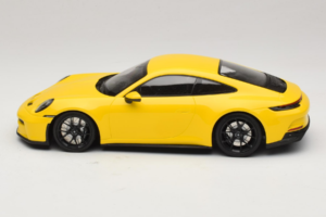 Porsche 911 992 GT3 Touring Yellow Black Wheels Minichamps 1:18 117069021 Diecast — photo 3 of 6