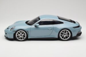 Porsche 911 992 S/T Meisenblau Norev 1:12 127550 Diecast — photo 3 of 6