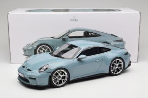 Porsche 911 992 S/T Meisenblau Norev 1:12 127550 Diecast — photo 6 of 6