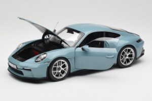 Porsche 911 992 S/T Meissen Blue Norev 1:18 187470 Diecast — photo 2 of 8