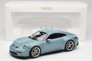 Porsche 911 992 S/T Meissen Blue Norev 1:18 187470 Diecast — photo 8 of 8