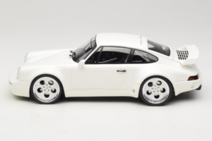 Porsche 911 992 Strosek Giga White GT Spirit 1:18 GT525 Resin — photo 3 of 6