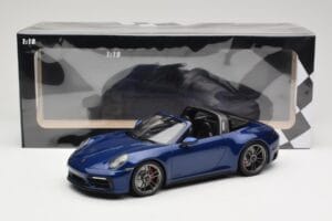 Porsche 911 992 Targa 4 GTS Blue Metallic Minichamps 1:18 155061060 Diecast — photo 6 of 6