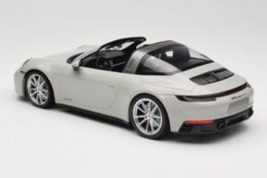 Porsche 911 992 Targa 4 GTS Grey Minichamps 1:18 155061064 Diecast — photo 5 of 6