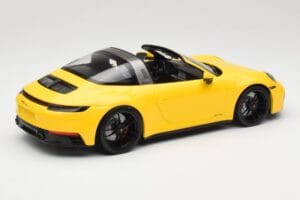 Porsche 911 992 Targa 4 GTS Yellow Minichamps 1:18 153061064 Diecast — photo 2 of 6