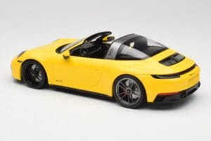 Porsche 911 992 Targa 4 GTS Yellow Minichamps 1:18 153061064 Diecast — photo 5 of 6