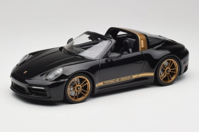 Porsche 911 992 Targa Porsche Design Black & Gold Concept Minichamps 1:18 PORSCHE001 Diecast