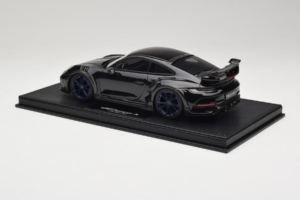 Porsche 911 992 TechArt GTstreet R Black With Blue Wheels TechArt 1:18 REMC009 Resin — photo 5 of 6