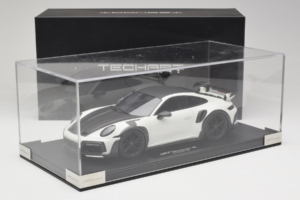 Porsche 911 992 TechArt GTstreet R White With Black Wheels TechArt 1:18 REMC013 Resin — photo 6 of 6