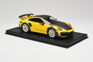 Porsche 911 992 TechArt GTstreet R Yellow With White Wheels TechArt 1:18 REMC015 Resin — photo 3 of 6