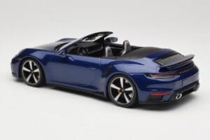 Porsche 911 992 Turbo S Cabriolet Blue Metallic Minichamps 1:18 155069081 Diecast — photo 5 of 6