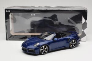 Porsche 911 992 Turbo S Cabriolet Blue Metallic Minichamps 1:18 155069081 Diecast — photo 6 of 6