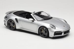Porsche 911 992 Turbo S Cabriolet Silver Minichamps 1:18 155069082 Diecast — photo 4 of 6