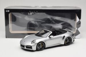 Porsche 911 992 Turbo S Cabriolet Silver Minichamps 1:18 155069082 Diecast — photo 6 of 6
