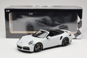 Porsche 911 992 Turbo S Cabriolet White Metallic Minichamps 1:18 155069080 Diecast — photo 6 of 6