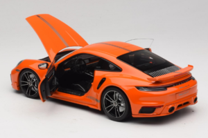 Porsche 911 992 Turbo S Coupe Sport Design Orange Minichamps 1:18 113069074 Diecast — photo 5 of 8