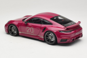 Porsche 911 992 Turbo S Coupe Sport Design Red Minichamps 1:18 113069075 Diecast — photo 7 of 8