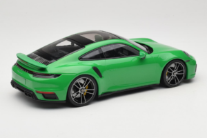 Porsche 911 992 Turbo S Green Minichamps 1:18 153069077 Diecast — photo 2 of 6