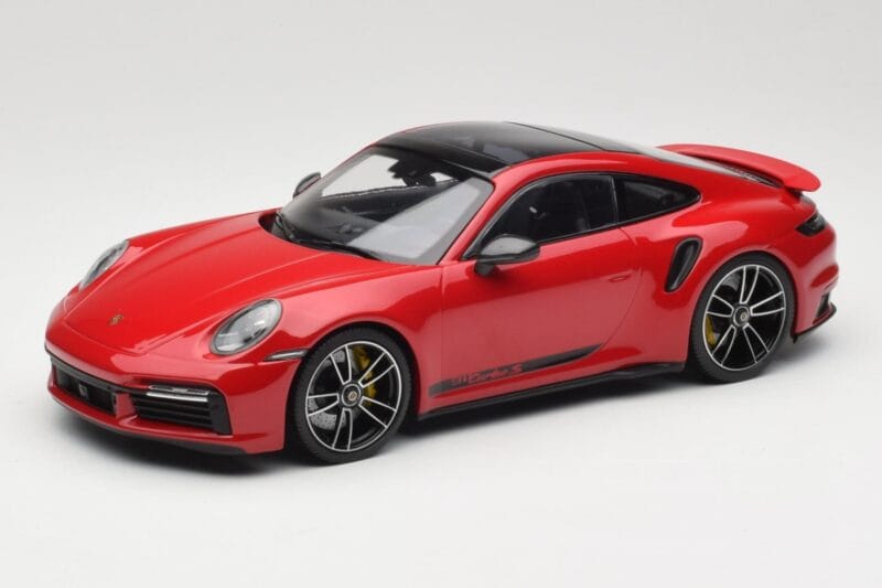 Porsche 911 992 Turbo S Red Minichamps 1:18 155069070 Diecast