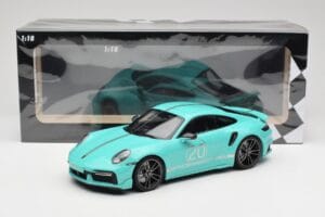 Porsche 911 992 Turbo S Sport Design Package Racing Green Minichamps 1:18 155069175 Diecast — photo 6 of 6