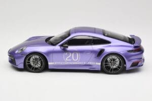 Porsche 911 992 Turbo S Sport Design Package Viola Metallic Minichamps 1:18 155069174 Diecast — photo 3 of 6