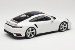 Porsche 911 Turbo S 992 White Minichamps 1:18 WAP0211620RTRB Diecast — photo 2 of 6