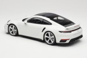 Porsche 911 Turbo S 992 White Minichamps 1:18 WAP0211620RTRB Diecast — photo 5 of 6