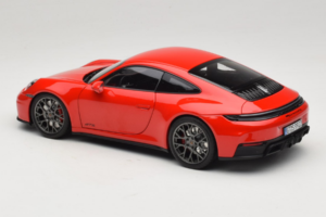 Porsche 911 992.2 Carrera 4 GTS Guards Red Norev 1:18 187171 Diecast — photo 7 of 8